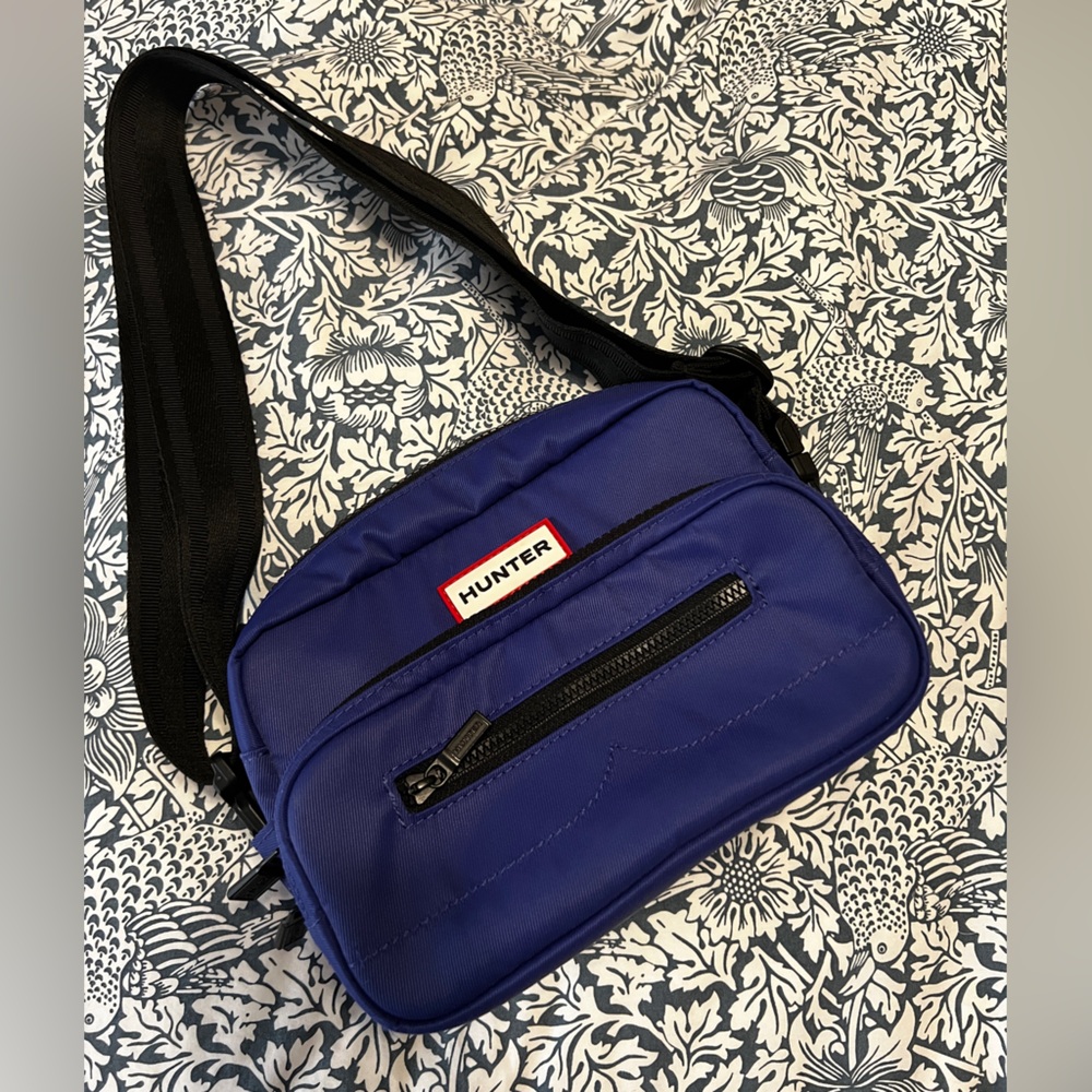 Hunter Royal Blue convertible Crossbody/ Bum Bag